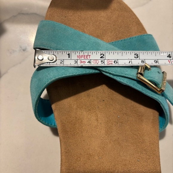 VIONIC Sz 10 Teal Wedge Strappy Sandals Buckle Closure Suede Orthotic Footbed - Picture 14 of 15